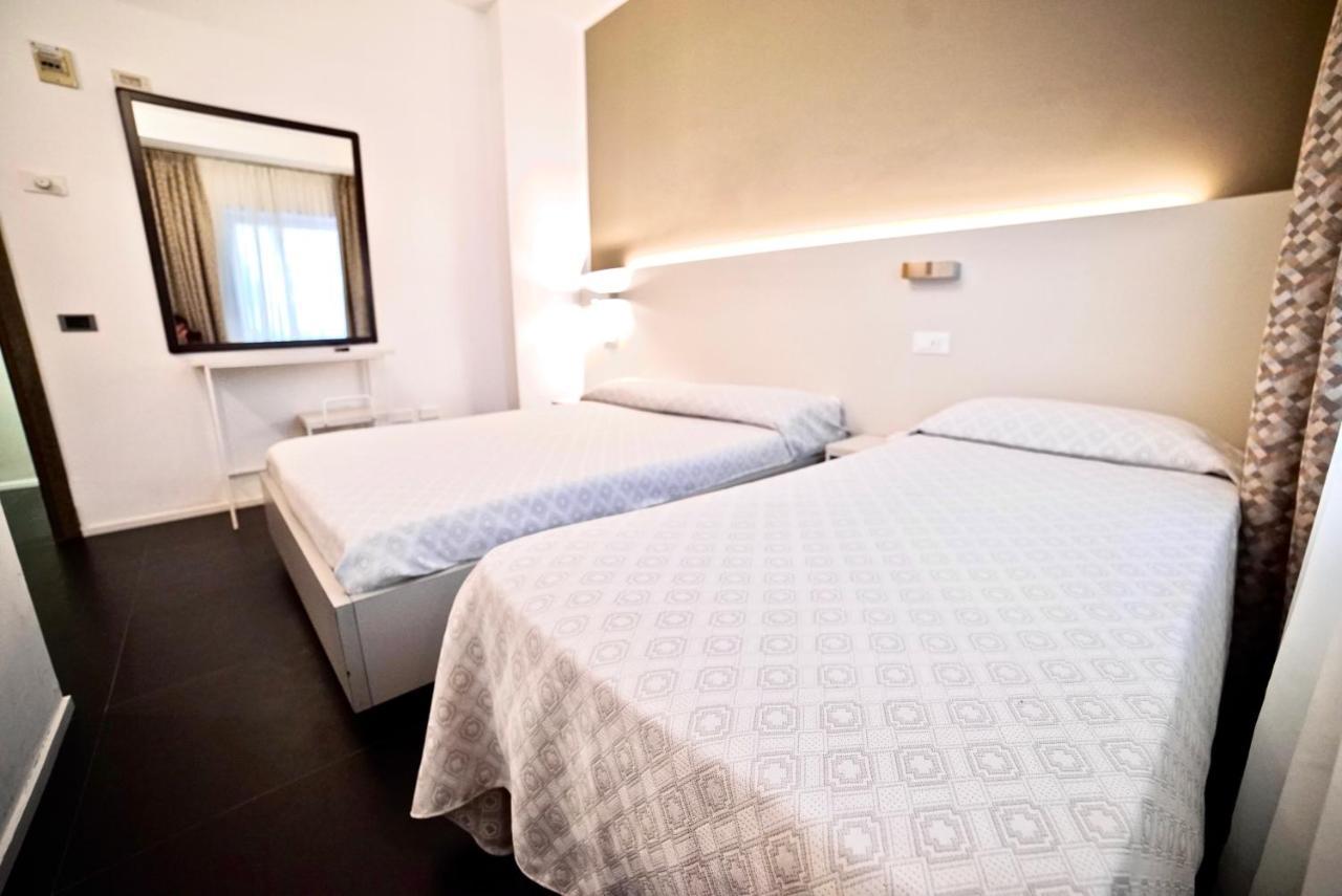 Hotel Centrale Местре Екстер'єр фото