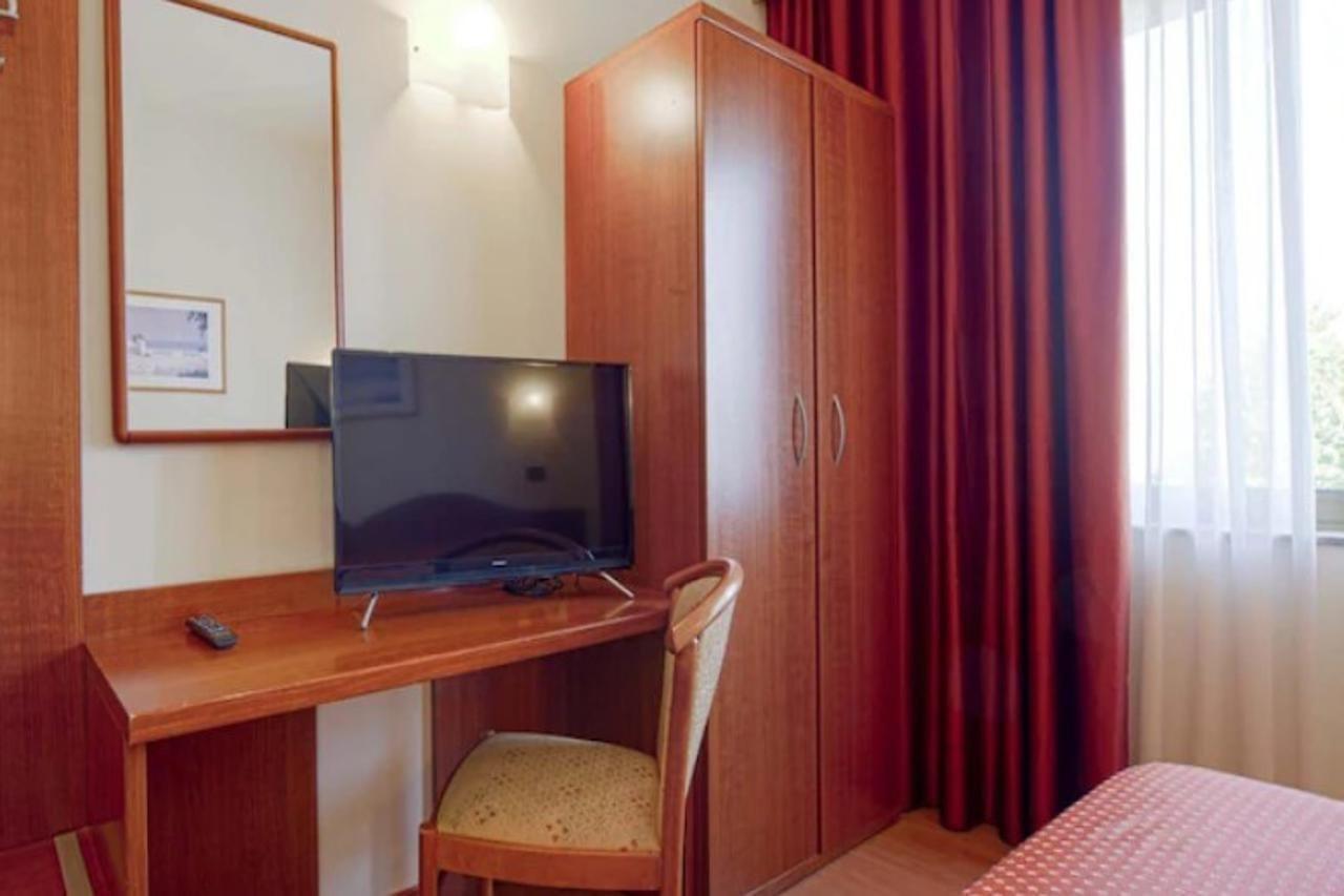 Hotel Centrale Местре Екстер'єр фото