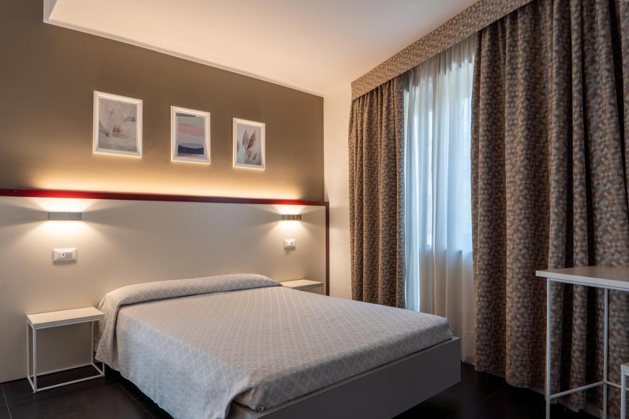 Hotel Centrale Местре Екстер'єр фото