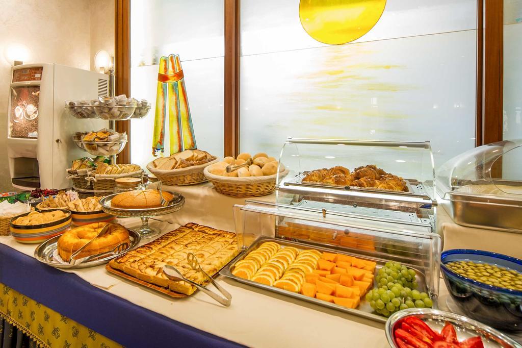 Hotel Centrale Местре Екстер'єр фото